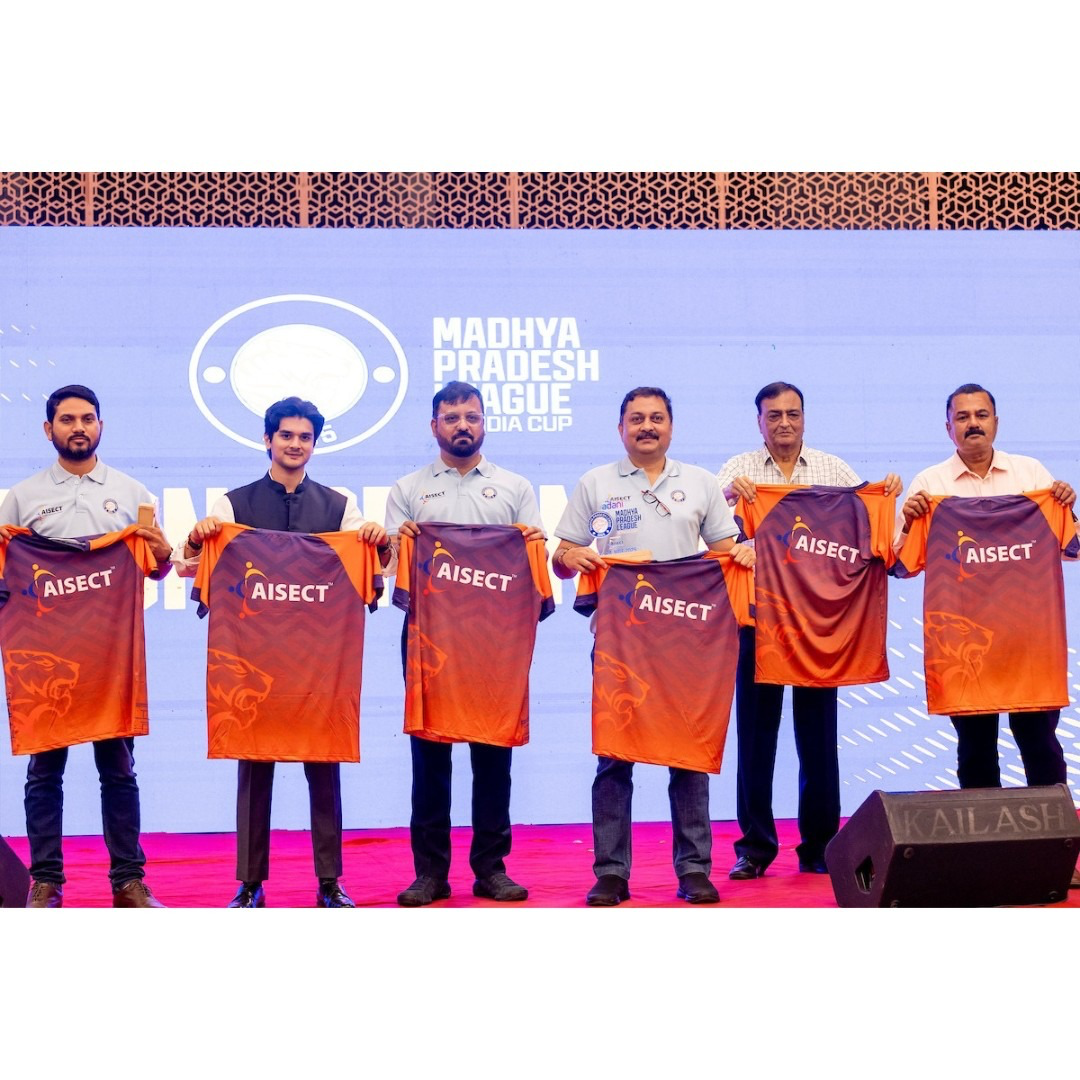 एमपीएल जर्सी अनावरण समारोह में आईसेक्ट ‘लोगो’ युक्त टी-शर्ट हुई लांच