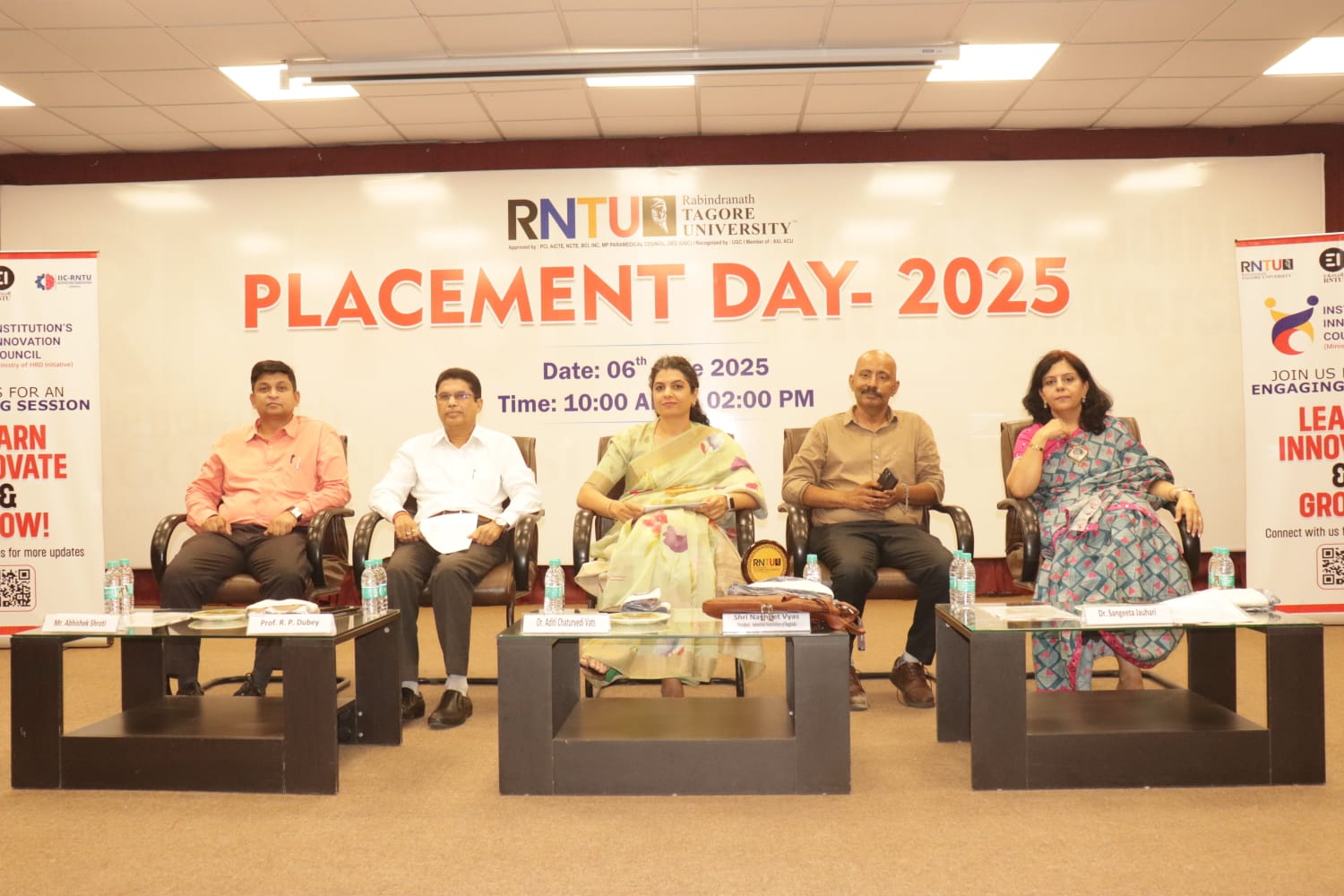 रबीन्द्रनाथ टैगोर विश्वविद्यालय में “प्लेसमेंट डे 2025” का भव्य आयोजन