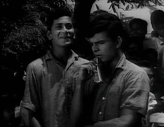 दो मित्रों के त्याग, समर्पण और आदर्श की भावपूर्ण कहानी का उदाहरण है दोस्ती